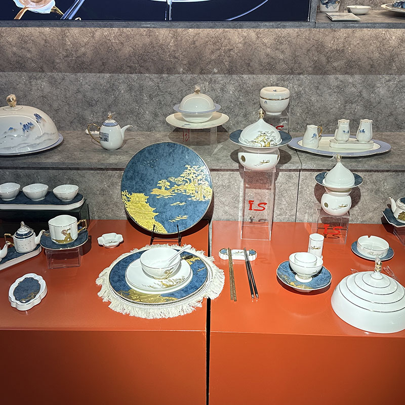 特色餐具